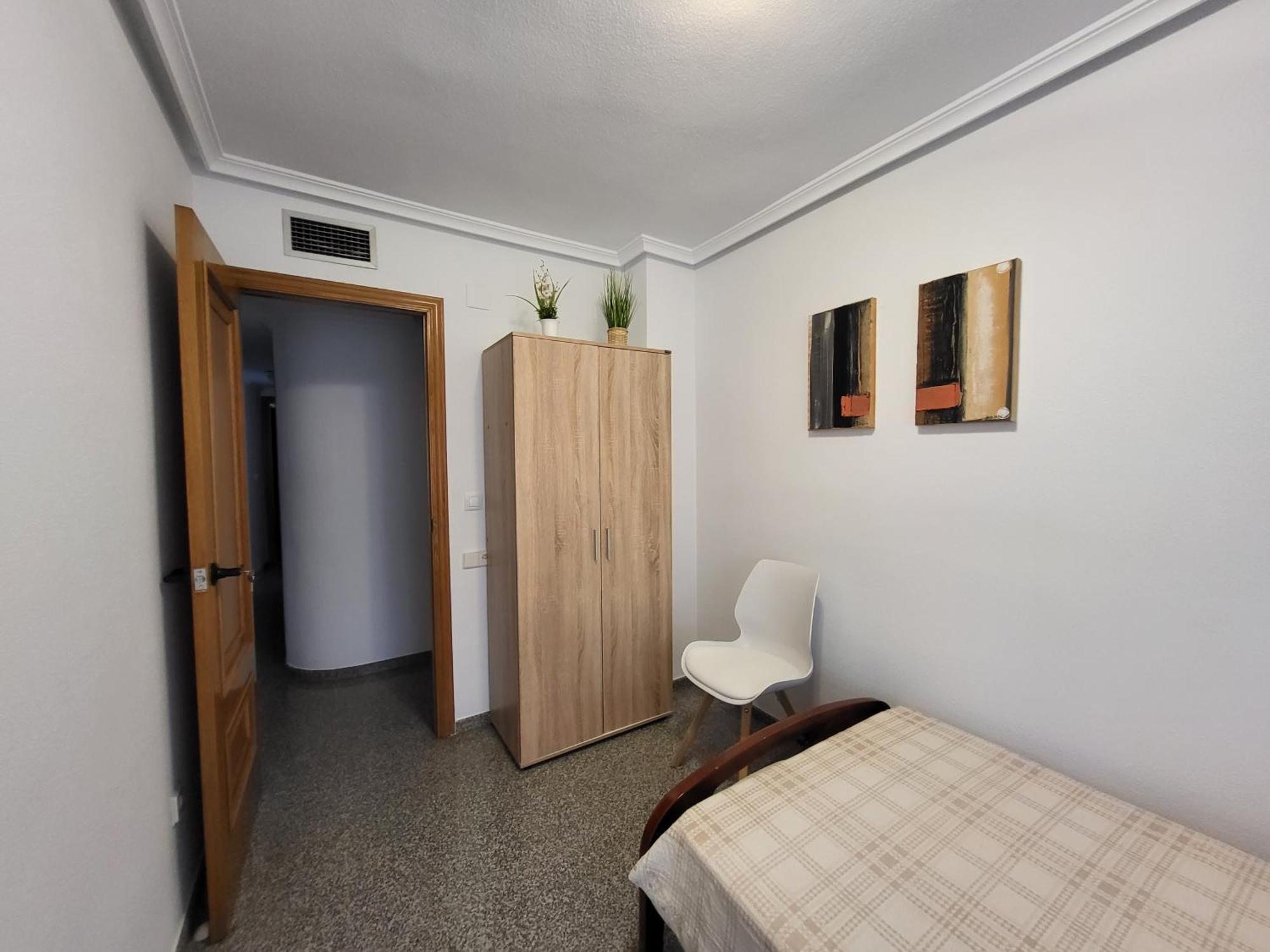 Amistosa, Habitacion Con Balcon, Alicante, Playa, Centro, Rambla, Mercado Apartamento Quarto foto